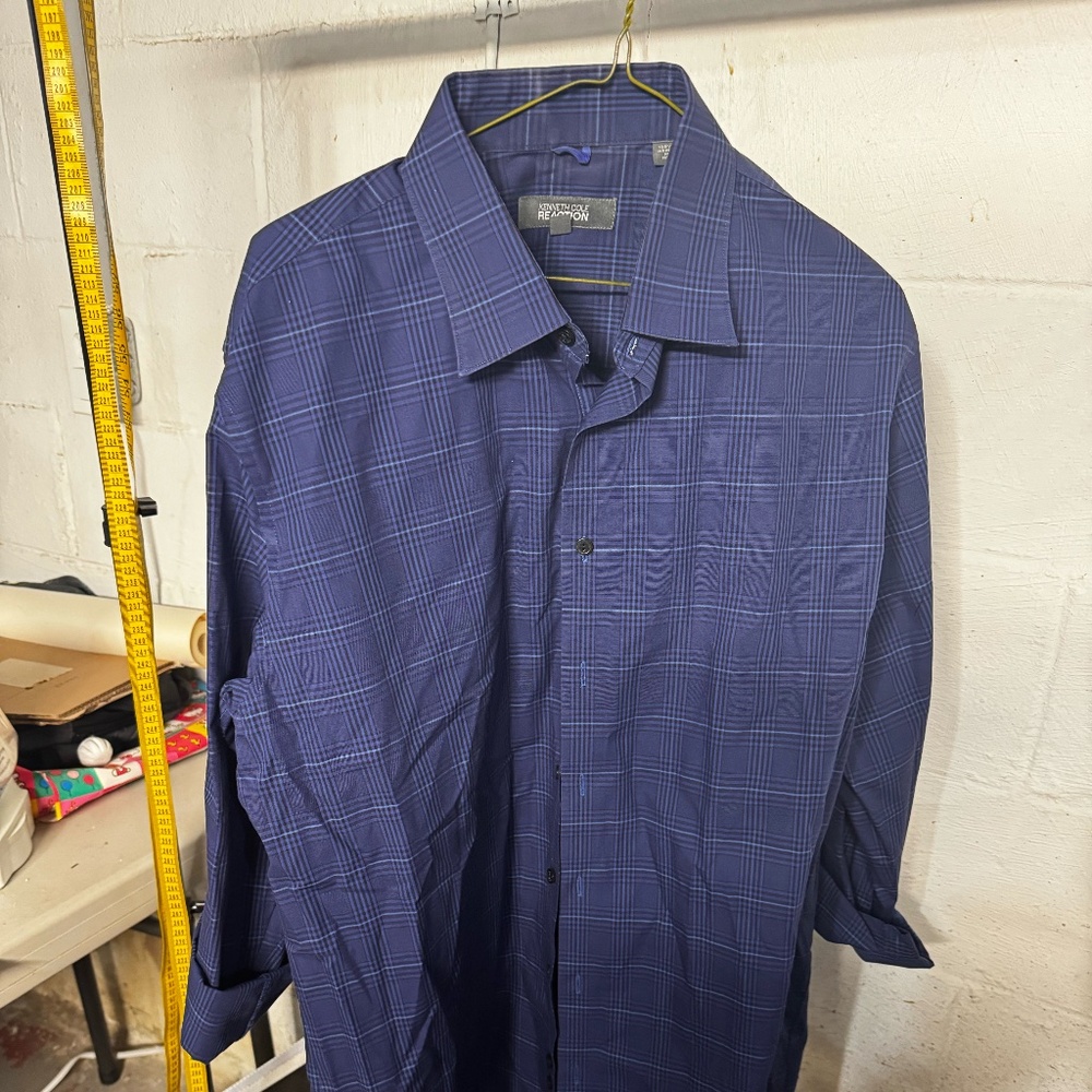 Kenneth Cole Reaction long sleeve dress shirt blue with faint plaid size 17 slim